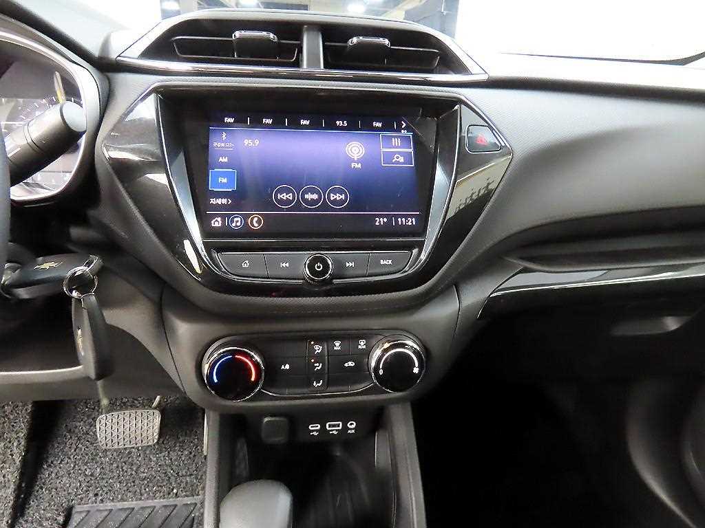 Chevrolet Trail Blazer 2021 Azul - Importación desde Corea - HF Imports Iquique - Foto 14