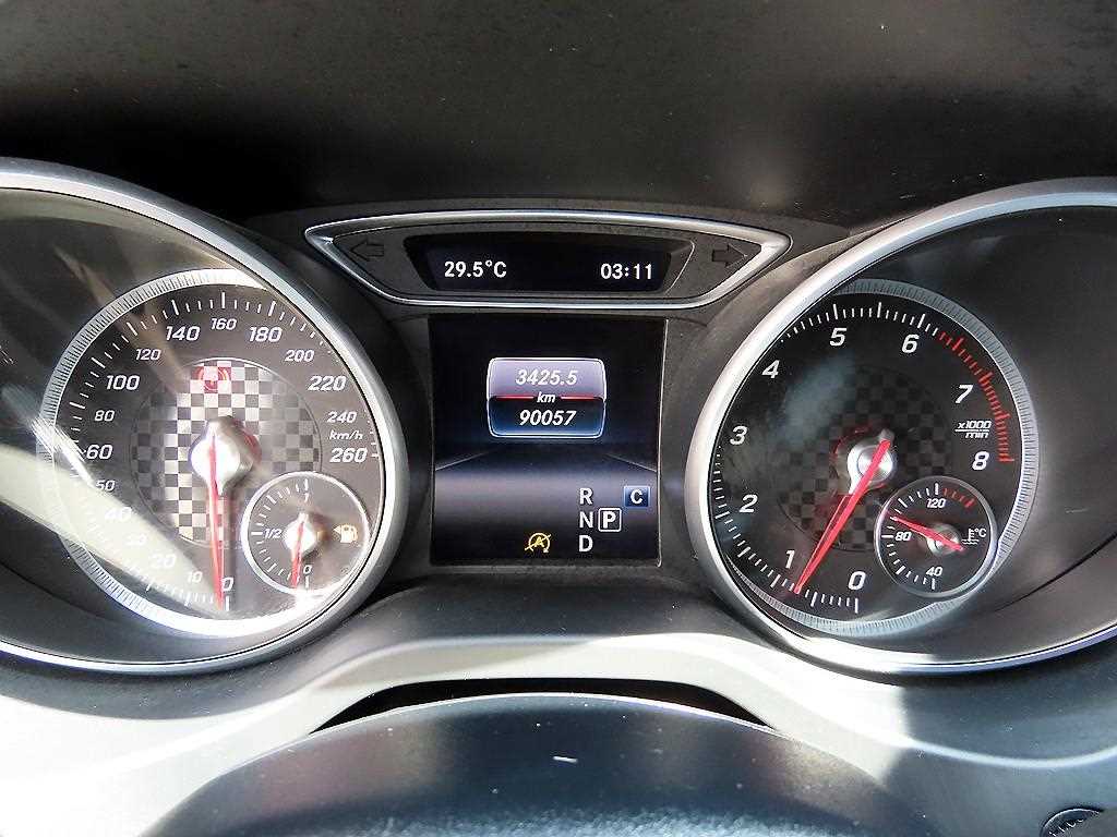 Mercedes Benz A Class - Vista 9