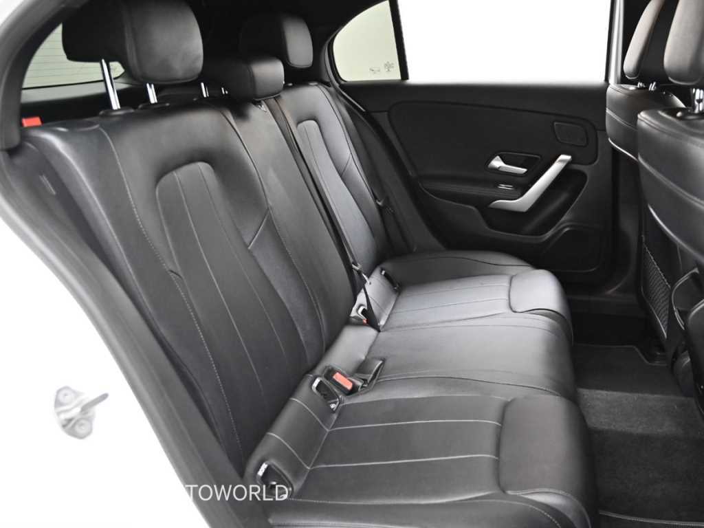 Mercedes Benz A Class - Vista 12