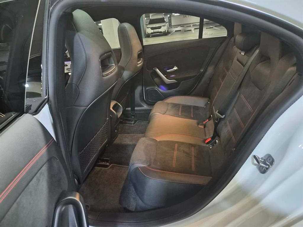Mercedes Benz CLA Class - Vista 7