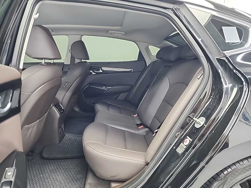 KIA K7 - Vista 12