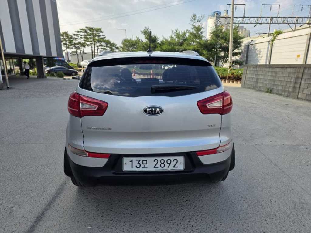 KIA Sportage - Vista 3