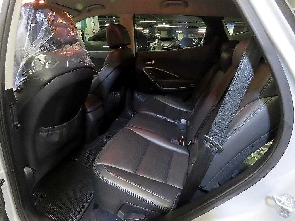 HYUNDAI Santa Fe - Vista 7
