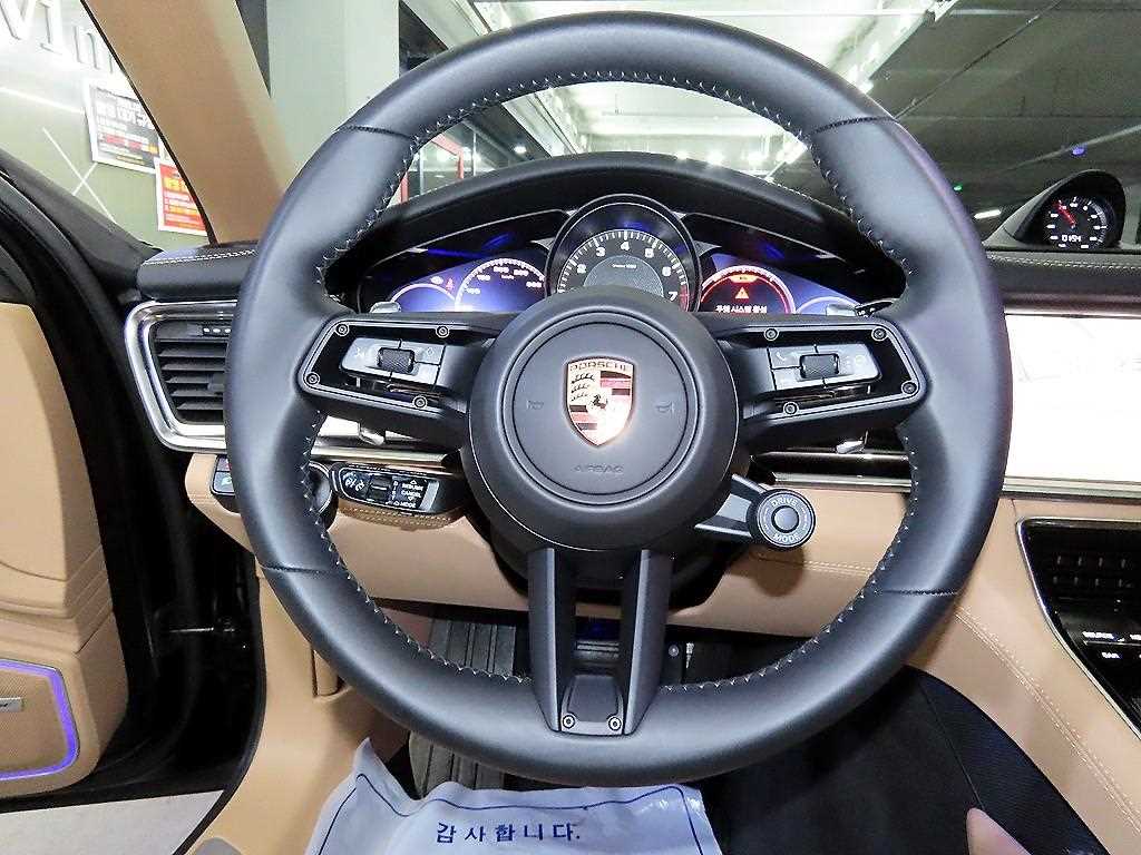 Porsche Panamera - Vista 8