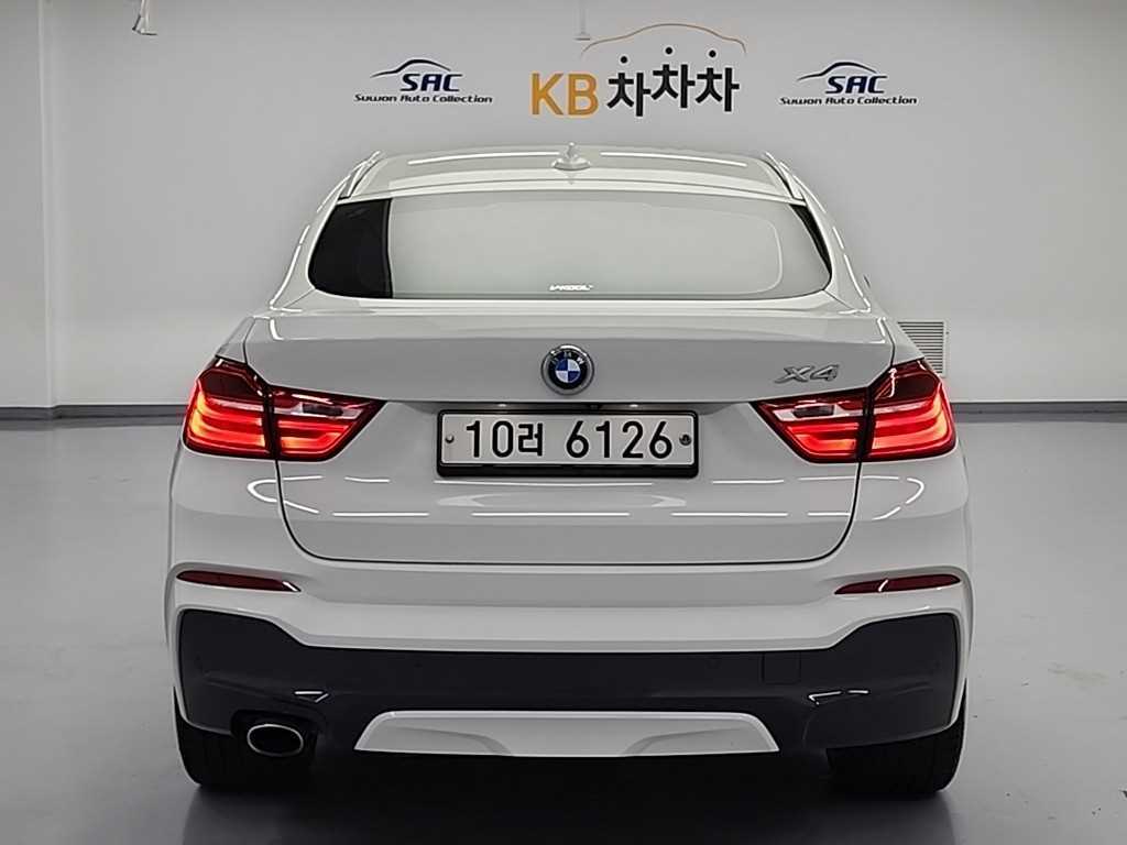 BMW X4 - Vista 3