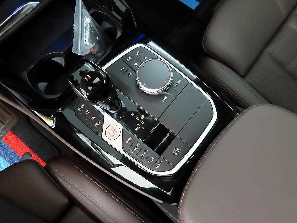 BMW X4 - Vista 10
