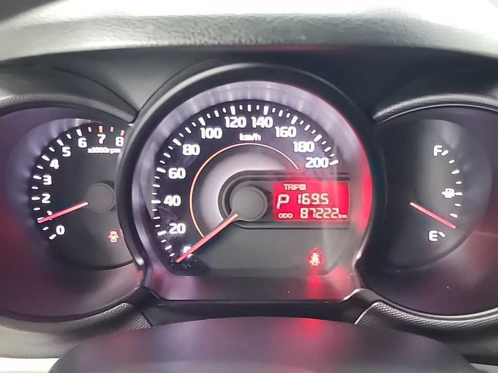 KIA Ray - Vista 6