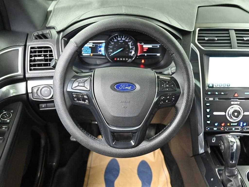 Ford Explorer 2018 Negro - Importación desde Corea - HF Imports Iquique - Foto 13
