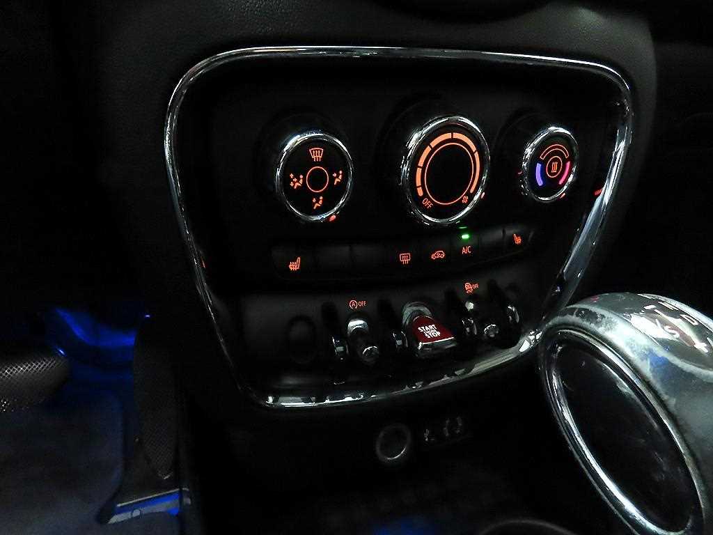 Mini Clubman 2016 Negro - Importación desde Corea - HF Imports Iquique - Foto 16