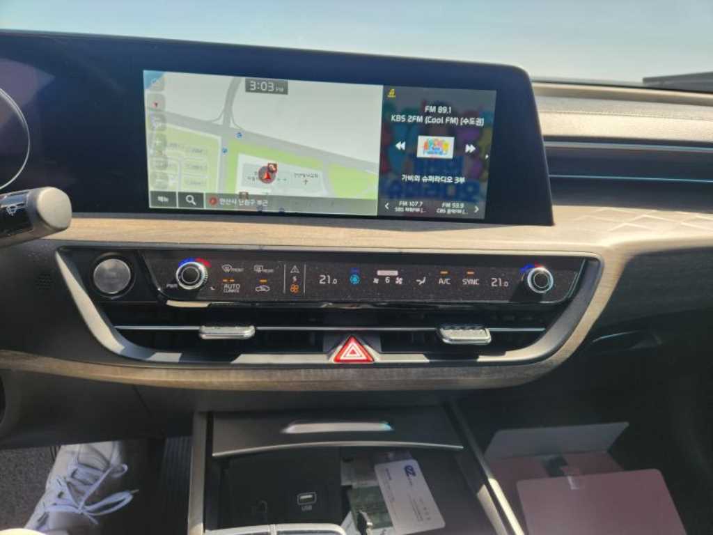 KIA K8 - Vista 7