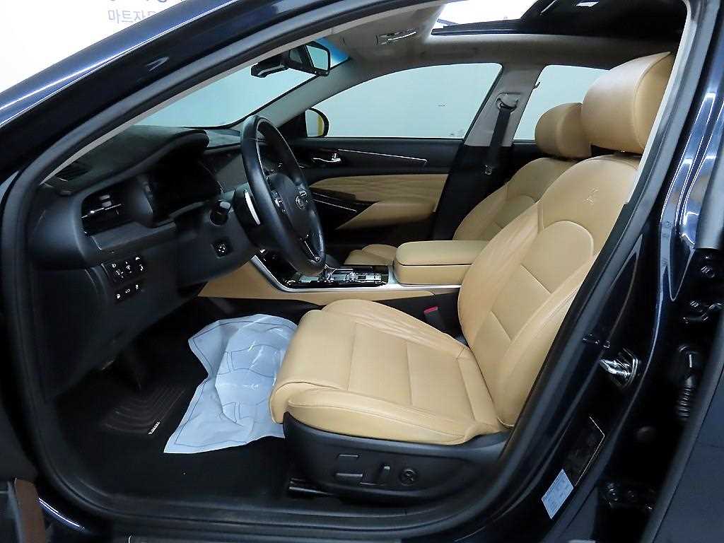 KIA K7 - Vista 5