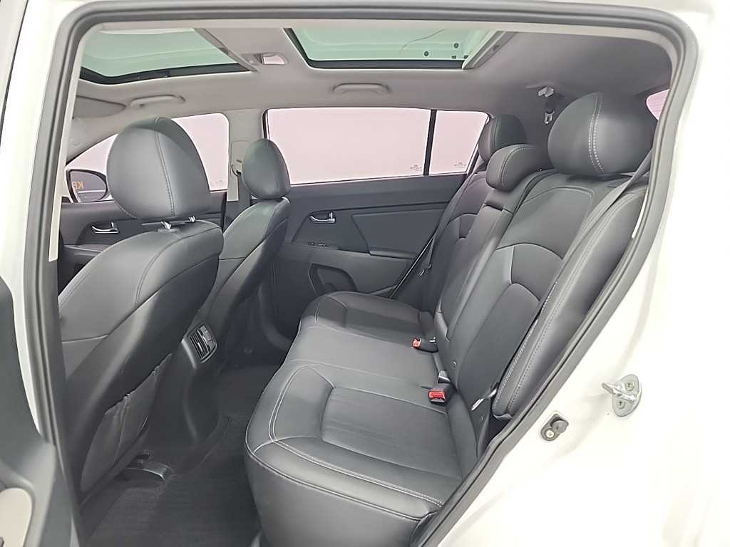 KIA Sportage - Vista 12