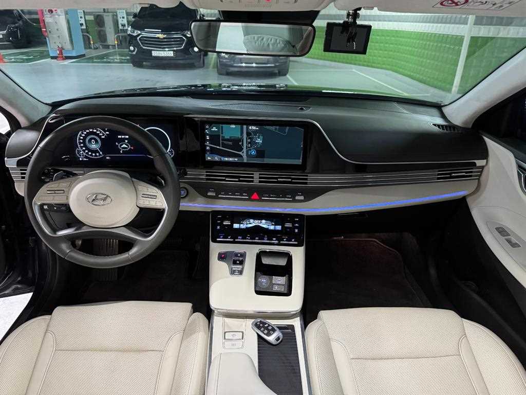HYUNDAI Grandeur - Vista 8