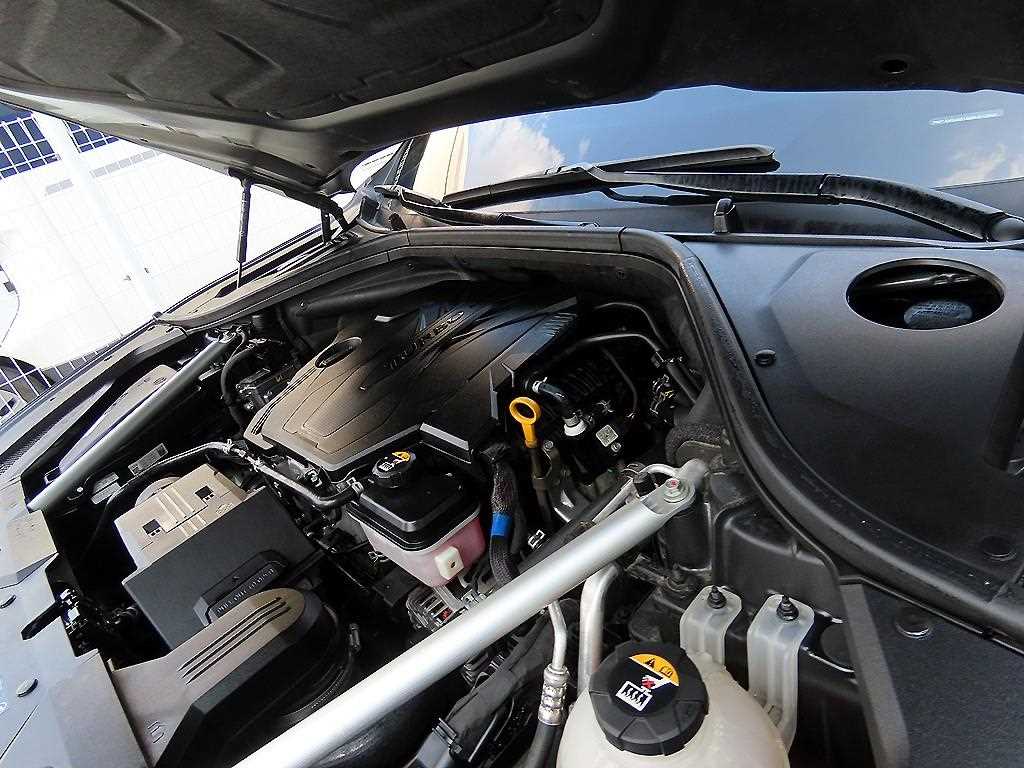 Genesis GV70 2022 Negro - Importación desde Corea - HF Imports Iquique - Foto 19