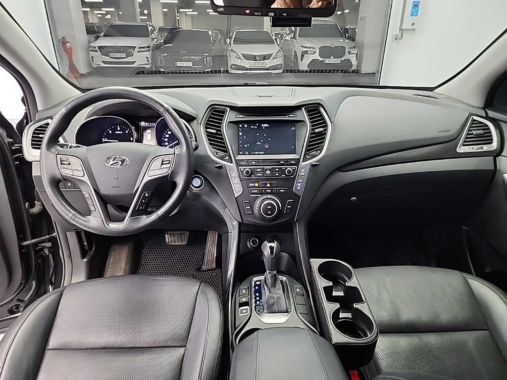 HYUNDAI Santa Fe - Vista 7