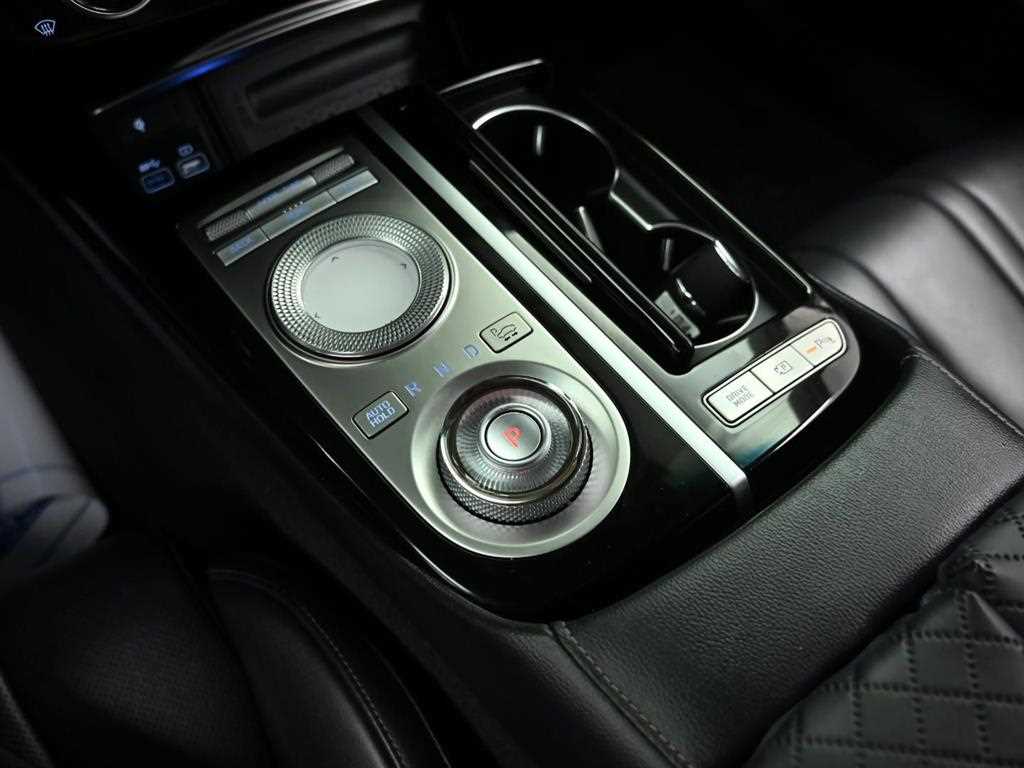 Genesis G80 - Vista 9