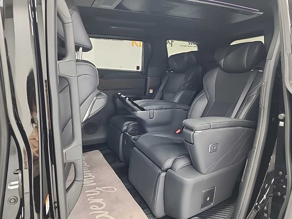 Toyota Alphard - Vista 12