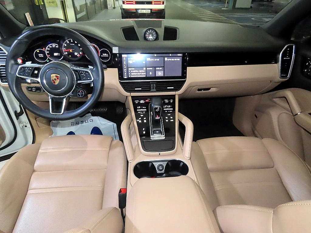 Porsche Cayenne - Vista 10