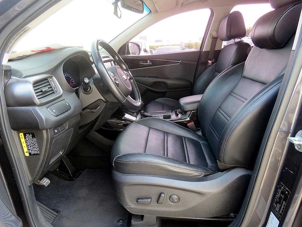 KIA Sorento - Vista 6