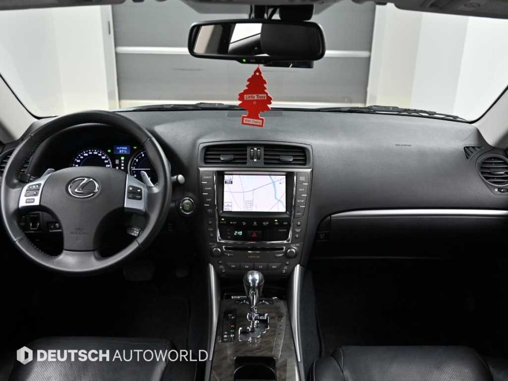 Lexus IS - Vista 7
