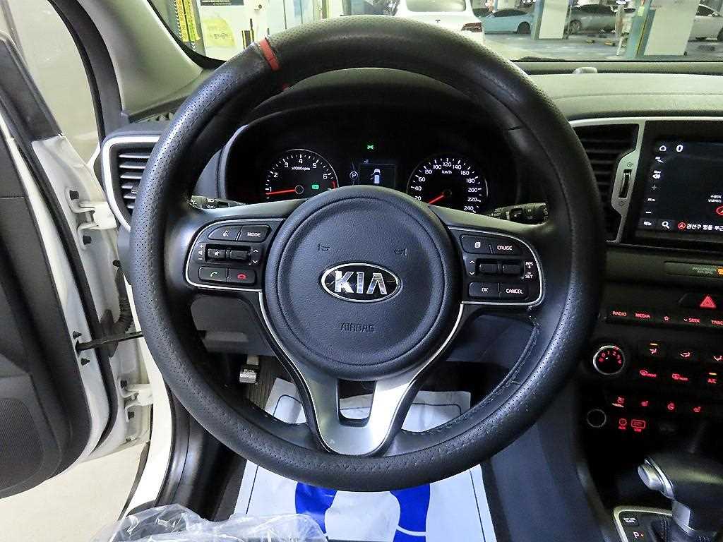 KIA Sportage - Vista 8