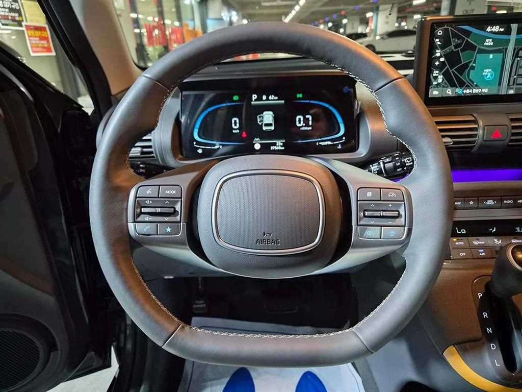 HYUNDAI Casper - Vista 8