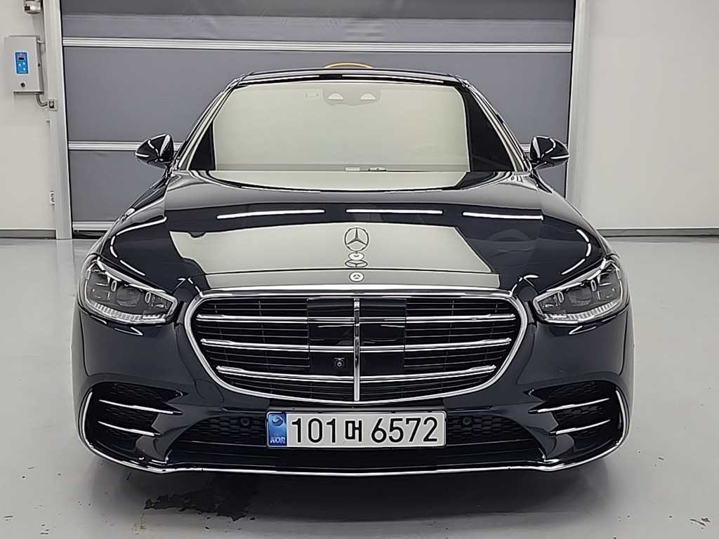 Mercedes Benz S Class - Vista 2