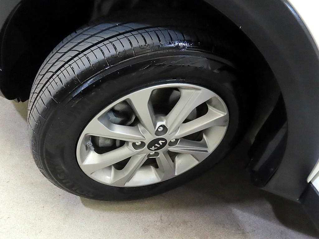 KIA Stonic 2019 - Importación desde Corea - HF Imports Iquique - Foto 20
