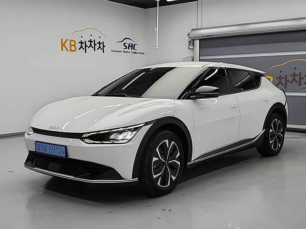 KIA EV6 2022 Blanco - Importación desde Corea - HF Imports Iquique - Foto 1