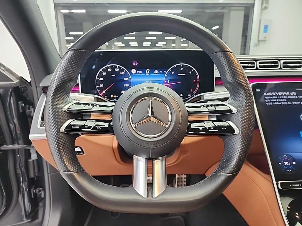 Mercedes Benz S Class - Vista 8