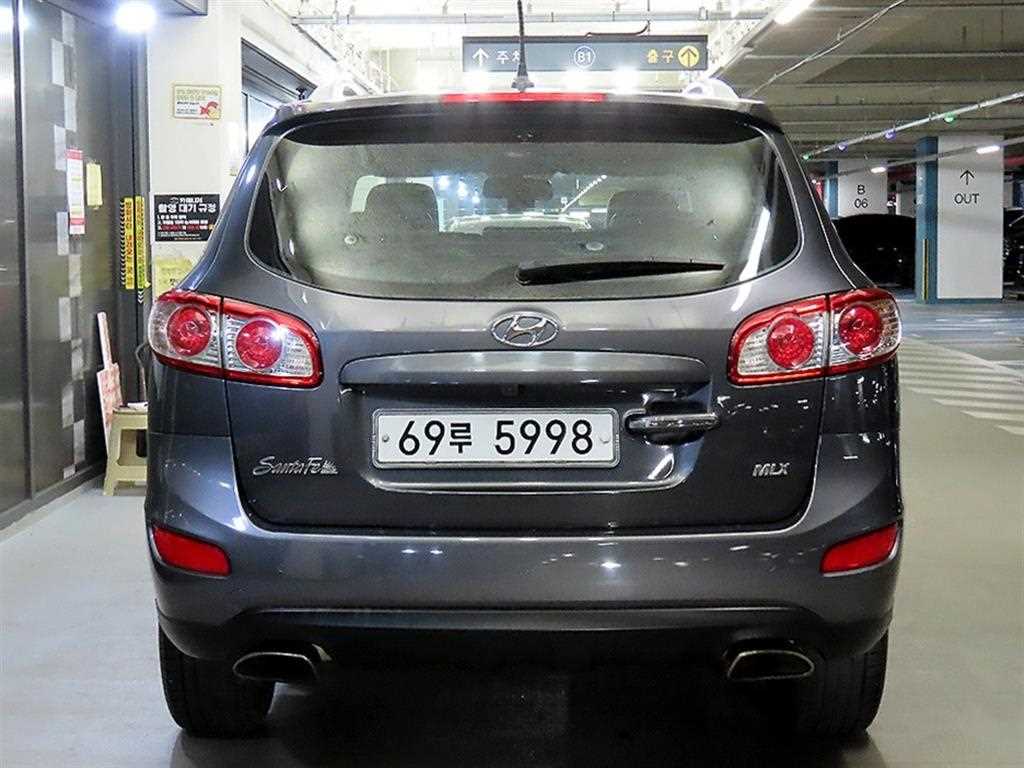 HYUNDAI Santa Fe - Vista 5