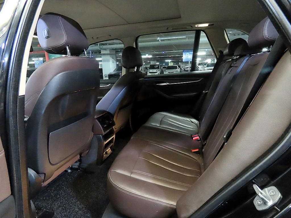 BMW X5 - Vista 7