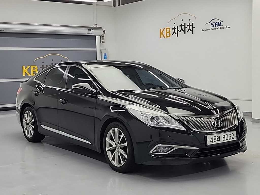 HYUNDAI Grandeur - Vista 4