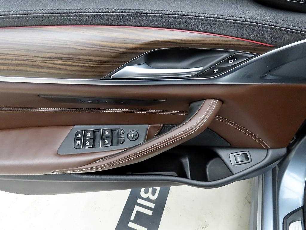 BMW 5 Series - Vista 11