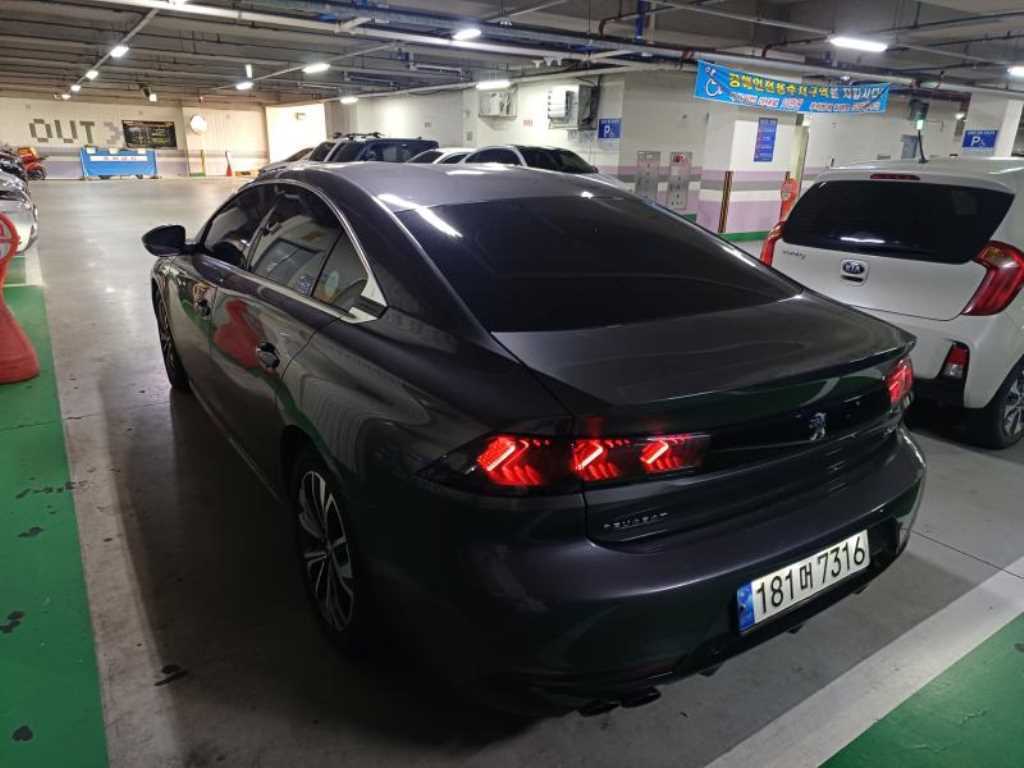 Peugeot 508 - Vista 6