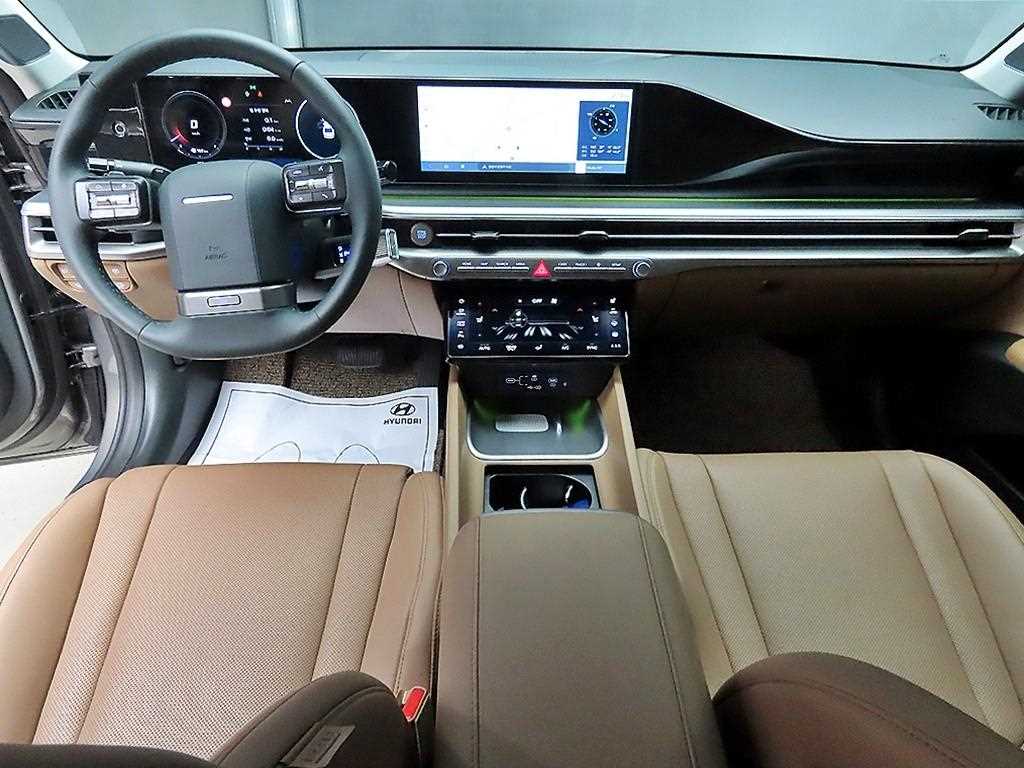HYUNDAI Grandeur - Vista 7
