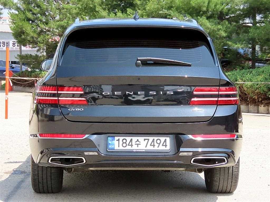 Genesis GV80 - Vista 4