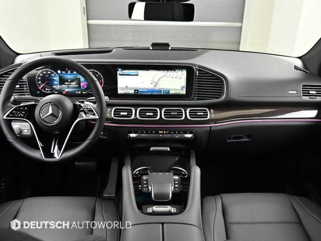 Mercedes Benz GLE Class - Vista 7