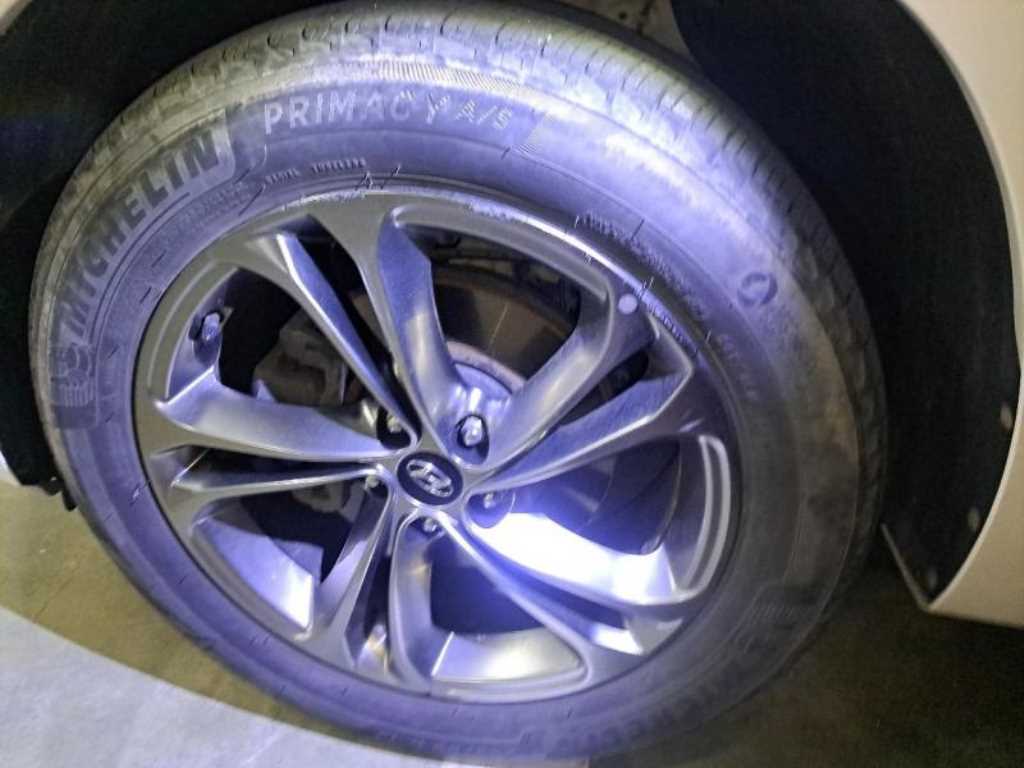 HYUNDAI Santa Fe - Vista 11