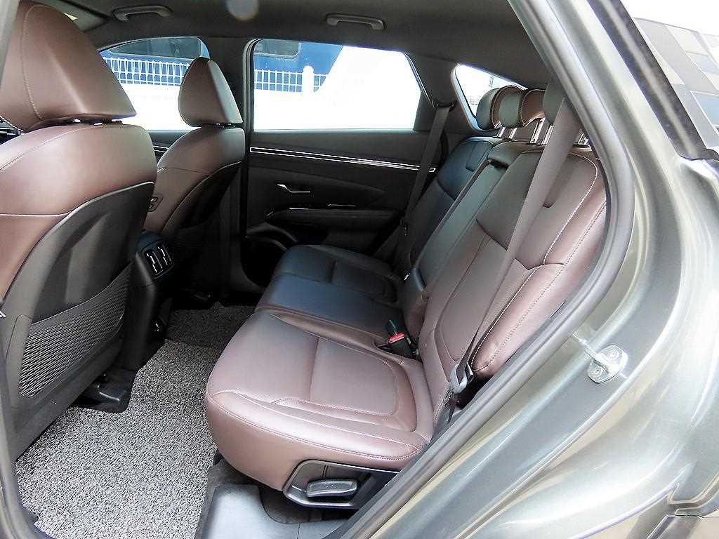 HYUNDAI Tucson - Vista 6