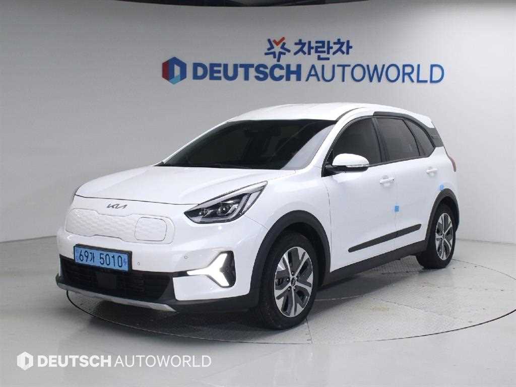 KIA Niro 2023 Blanco - Importación desde Corea - HF Imports Iquique - Foto 1