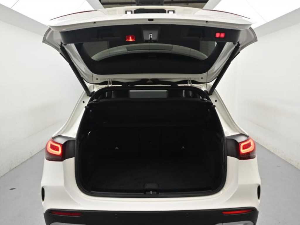 Mercedes Benz GLA Class 2021 Blanco - Importación desde Corea - HF Imports Iquique - Foto 19