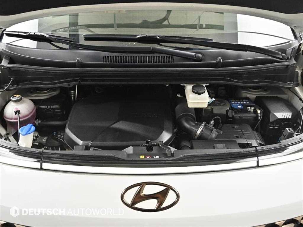 HYUNDAI Staria - Vista 6
