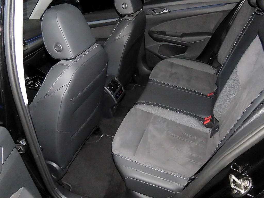 Volkswagen Golf - Vista 7