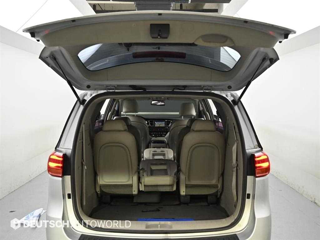 KIA Carnival 2019 Gris - Importación desde Corea - HF Imports Iquique - Foto 18