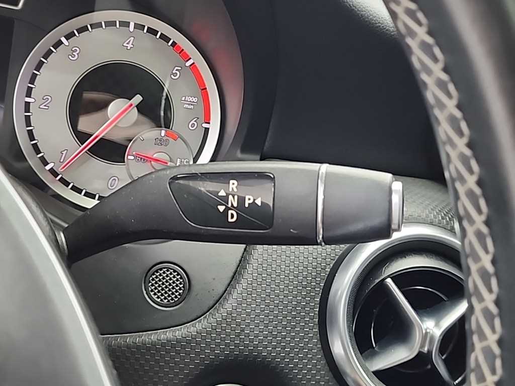 Mercedes Benz A Class - Vista 8
