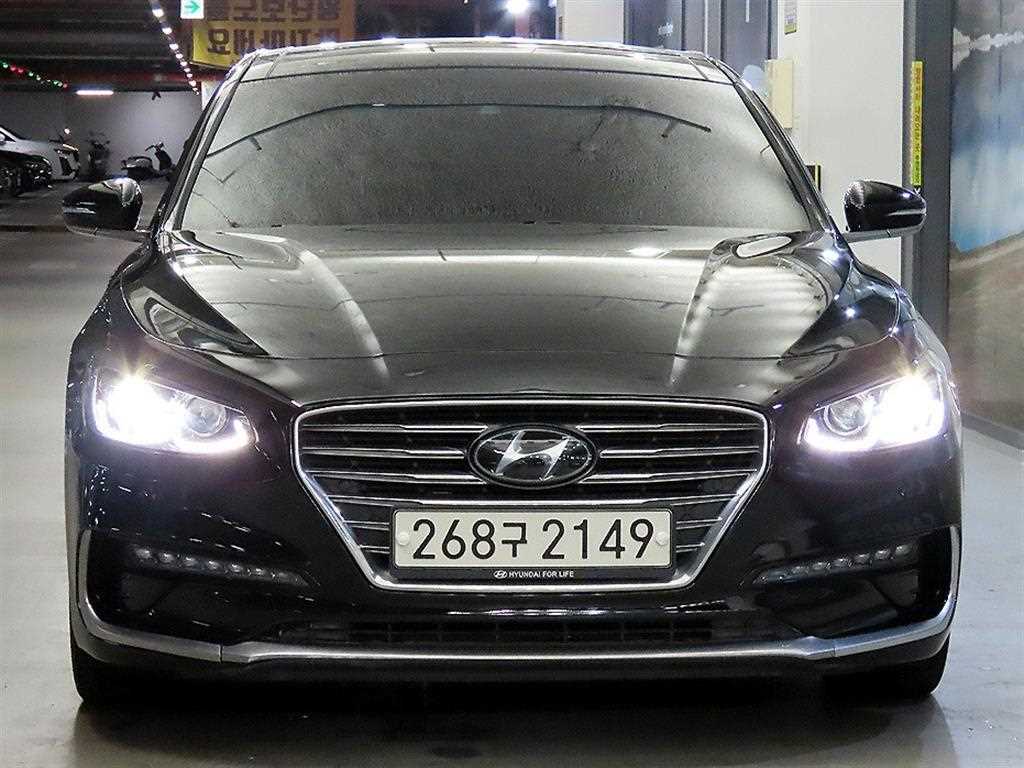 HYUNDAI Grandeur - Vista 2