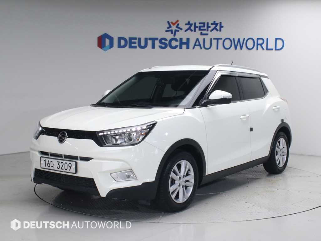 Ssangyong Tivoli 2017 Blanco - Importación desde Corea - HF Imports Iquique - Foto 1