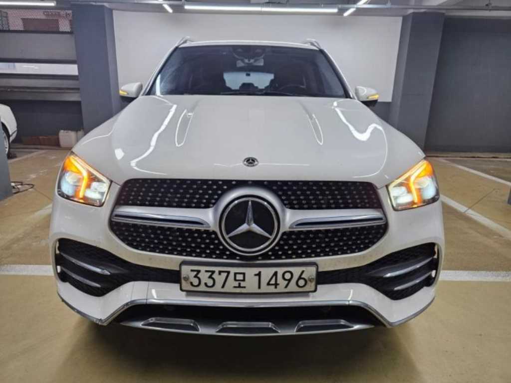 Mercedes Benz GLE Class - Vista 2