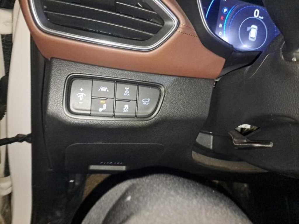 HYUNDAI Santa Fe - Vista 5